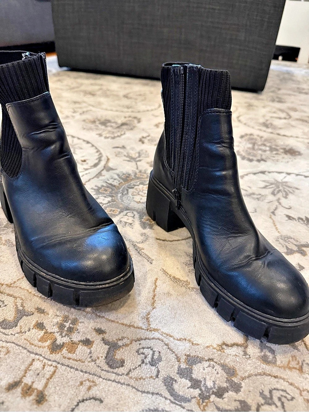 Universal Thread Black Ankle Boots